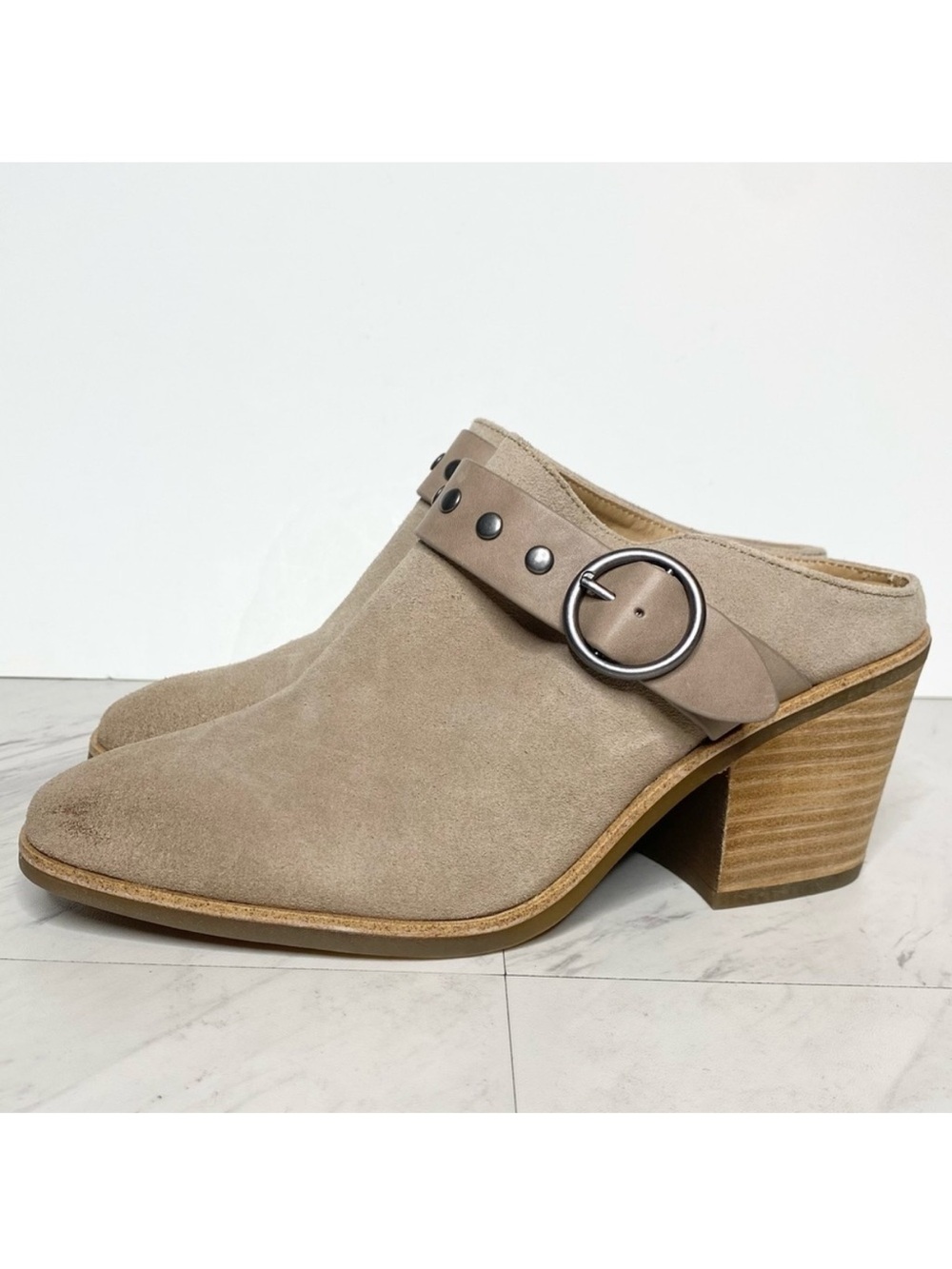 Sofft Corey Gray Tan Suede Heeled Clog 10M